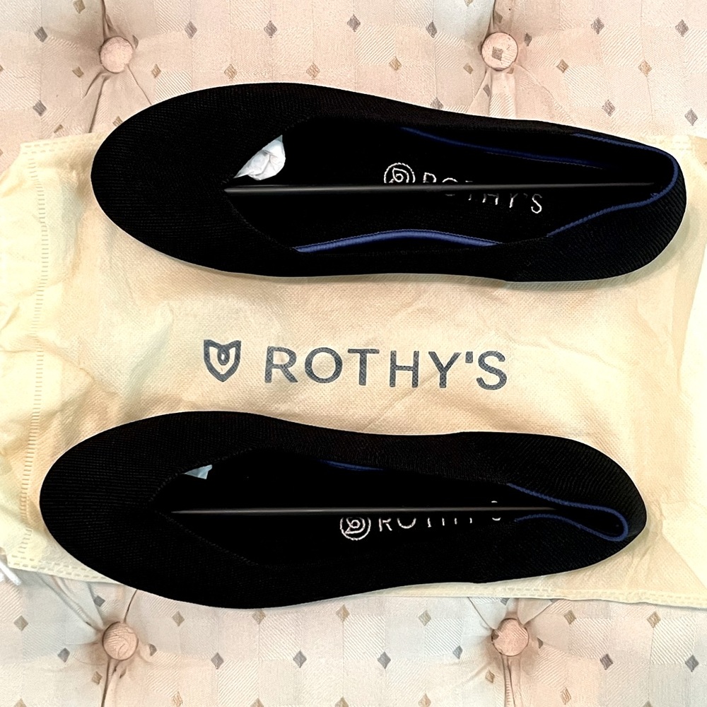 Rothy’s Women’s size 10 Black Round-Toe Ballet Flats